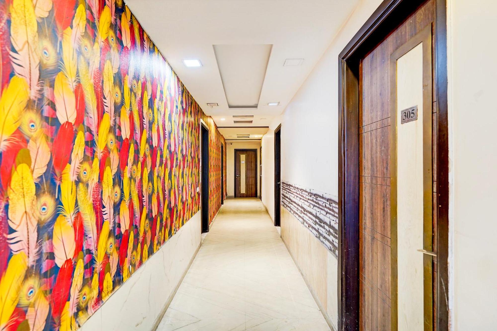 Capital O 10938 Season Grand Delhi (National Capital Territory of India) Exterior foto
