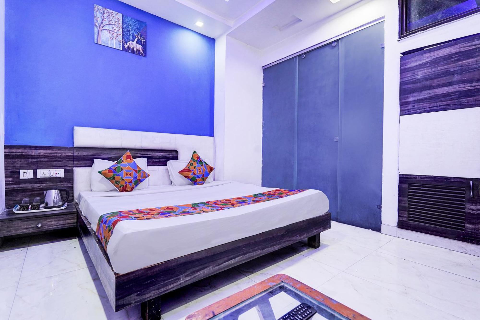 Capital O 10938 Season Grand Delhi (National Capital Territory of India) Exterior foto