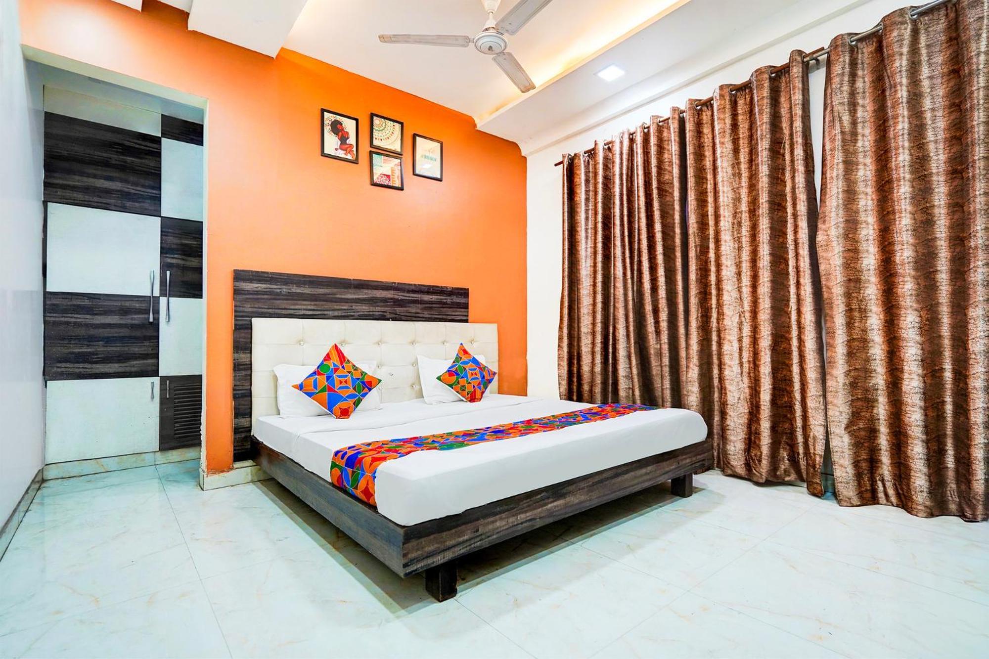 Capital O 10938 Season Grand Delhi (National Capital Territory of India) Exterior foto